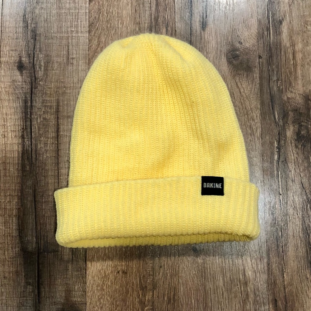 NWOT Dakine beanie